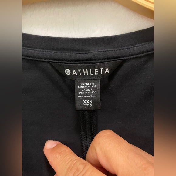 Athleta V neck top - Picture 3 of 3